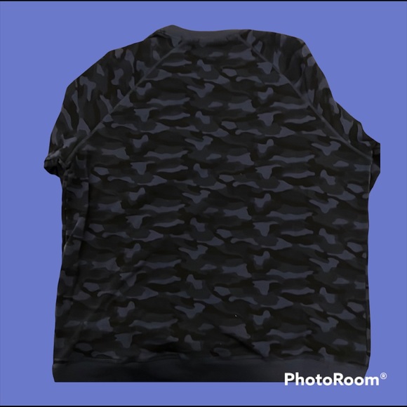 Blue Camo Crewneck (XL) from Slate & Stone. Slim Fit - Picture 3 of 3
